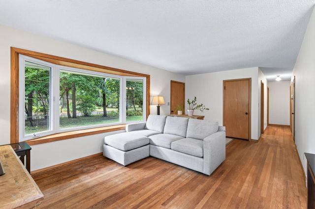 12916 Fairfield Road W, Minnetonka, MN 55305