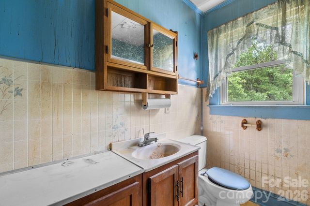 2656 Barrier Loop, Morganton, NC 28655
