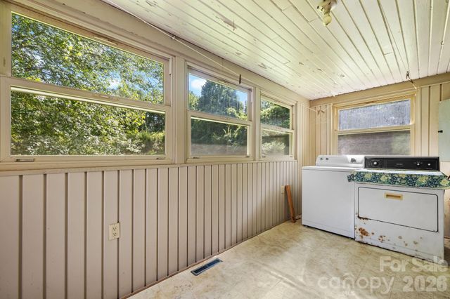 2656 Barrier Loop, Morganton, NC 28655