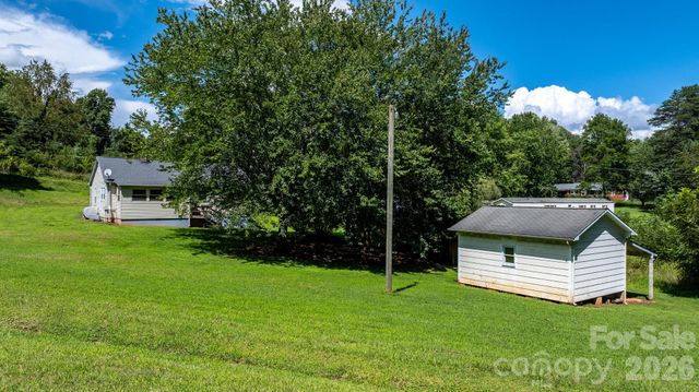 2656 Barrier Loop, Morganton, NC 28655
