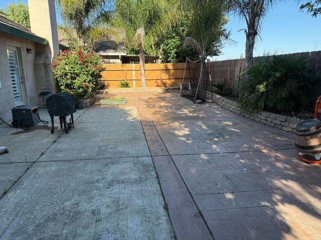 322 Culbertson Dr, Lodi, CA 95240