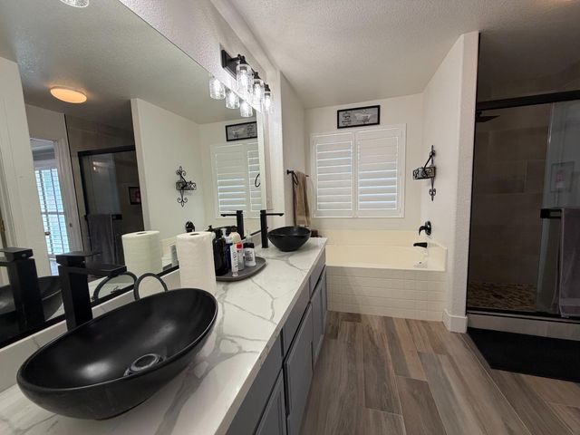 322 Culbertson Dr, Lodi, CA 95240