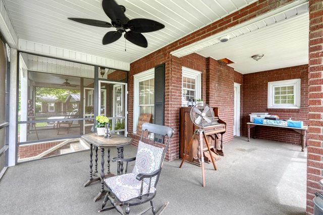 32 Aquone Road, Andrews, NC 28901