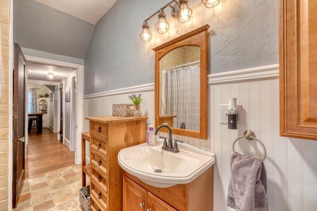 32 Aquone Road, Andrews, NC 28901