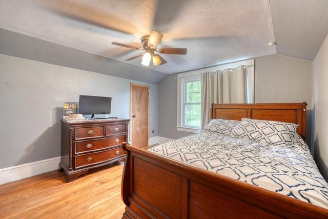 32 Aquone Road, Andrews, NC 28901