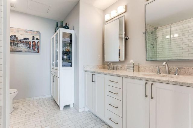 1240 S 2nd Street 1601, Minneapolis, MN 55415