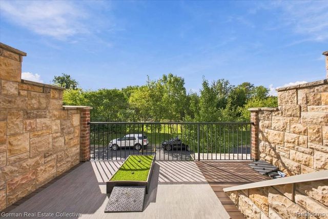 170 Mill Street, Rochester, MI 48307
