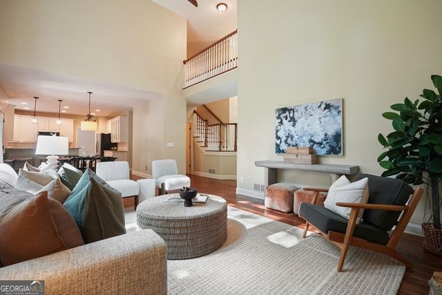 12110 Lonsdale Lane, Roswell, GA 30075
