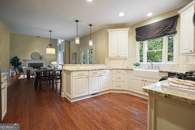 12110 Lonsdale Lane, Roswell, GA 30075