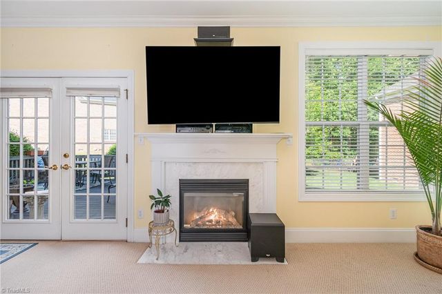 221 Oakmont Park Court, Kernersville, NC 27284
