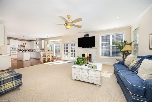 221 Oakmont Park Court, Kernersville, NC 27284