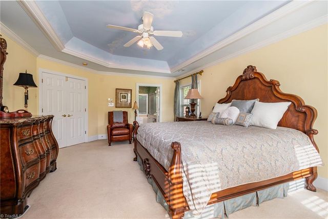 221 Oakmont Park Court, Kernersville, NC 27284