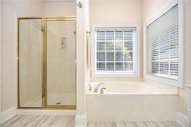 221 Oakmont Park Court, Kernersville, NC 27284