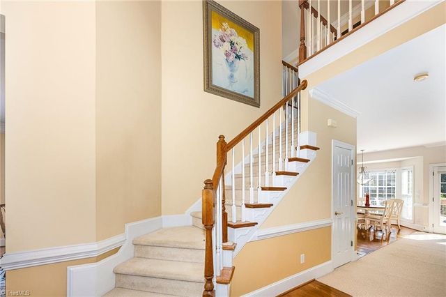 221 Oakmont Park Court, Kernersville, NC 27284