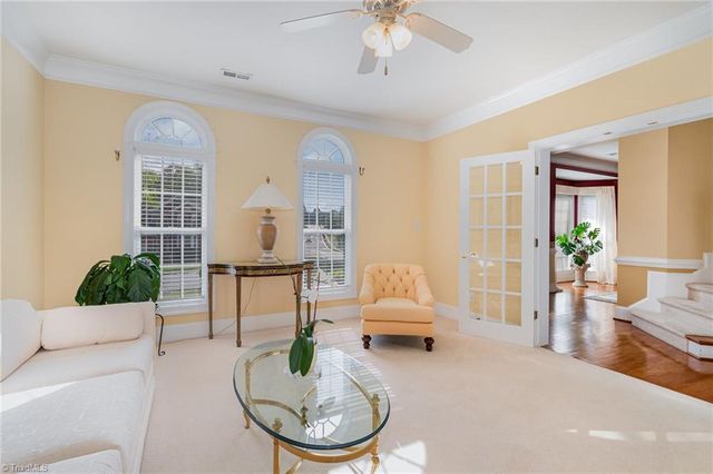 221 Oakmont Park Court, Kernersville, NC 27284