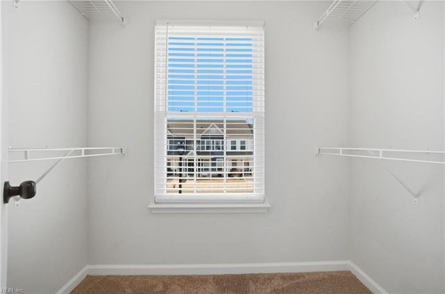 1520 Auckland CT, Newport News, VA 23608