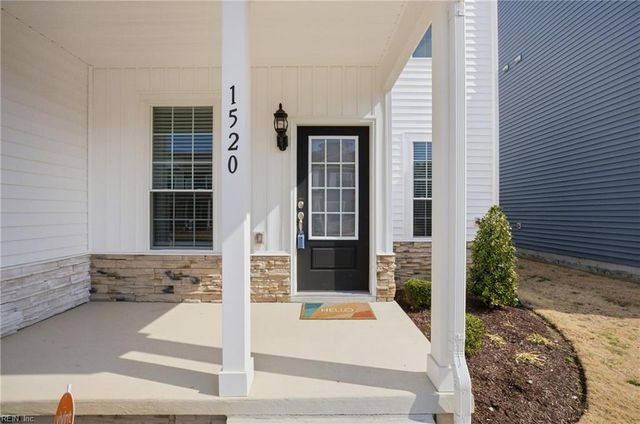 1520 Auckland CT, Newport News, VA 23608