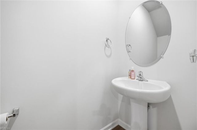 1520 Auckland CT, Newport News, VA 23608