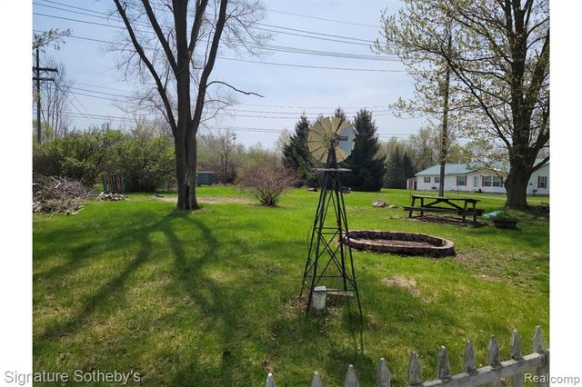 118 Daley Road, Lapeer, MI 48446