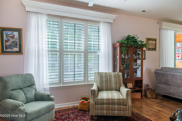 6317 Sentry Oaks Drive, Wilmington, NC 28409