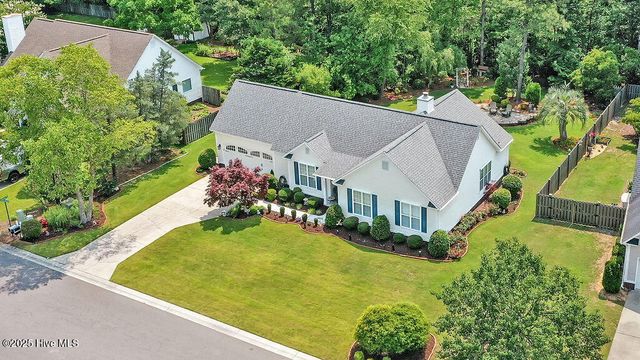 6317 Sentry Oaks Drive, Wilmington, NC 28409