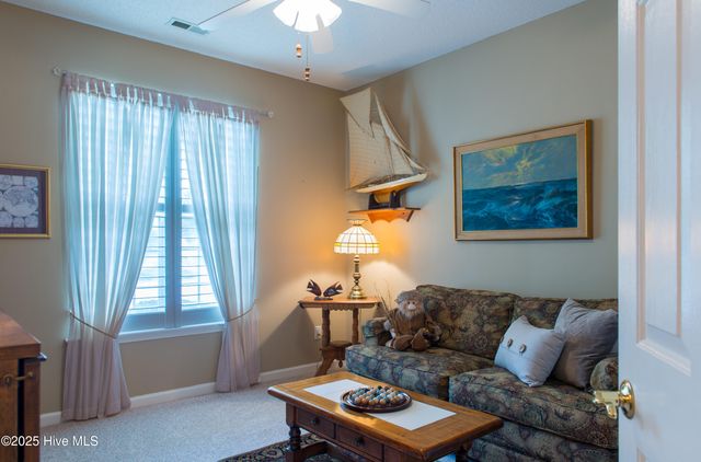 6317 Sentry Oaks Drive, Wilmington, NC 28409
