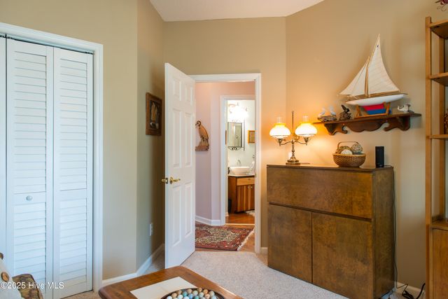 6317 Sentry Oaks Drive, Wilmington, NC 28409