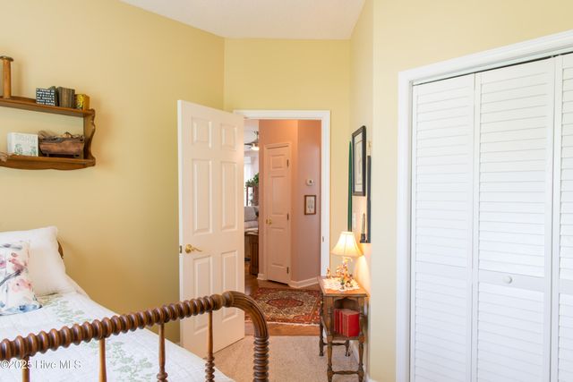 6317 Sentry Oaks Drive, Wilmington, NC 28409