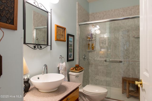 6317 Sentry Oaks Drive, Wilmington, NC 28409