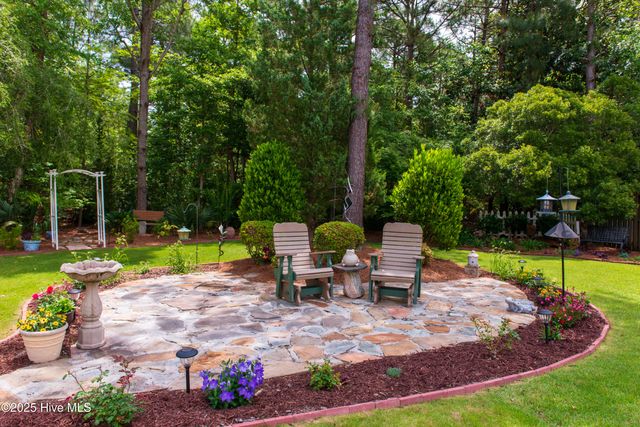 6317 Sentry Oaks Drive, Wilmington, NC 28409