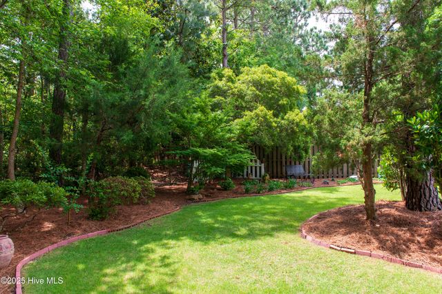 6317 Sentry Oaks Drive, Wilmington, NC 28409