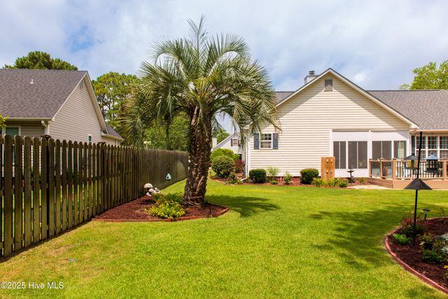 6317 Sentry Oaks Drive, Wilmington, NC 28409
