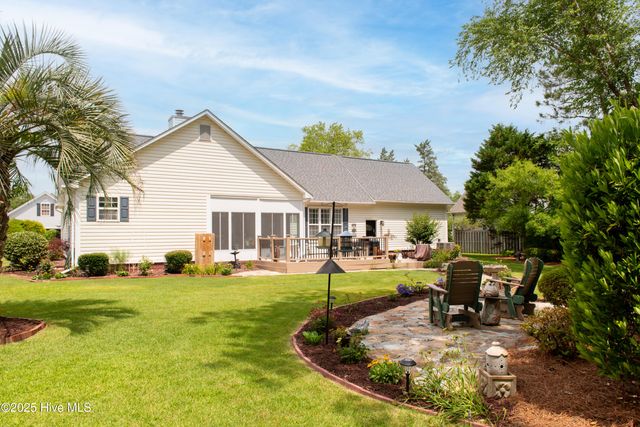 6317 Sentry Oaks Drive, Wilmington, NC 28409