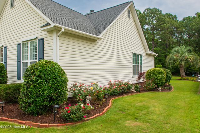 6317 Sentry Oaks Drive, Wilmington, NC 28409