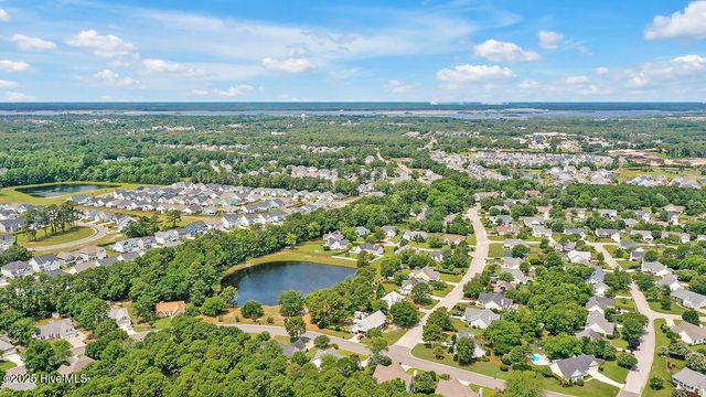 6317 Sentry Oaks Drive, Wilmington, NC 28409