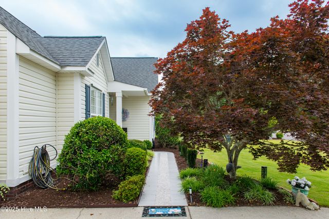 6317 Sentry Oaks Drive, Wilmington, NC 28409