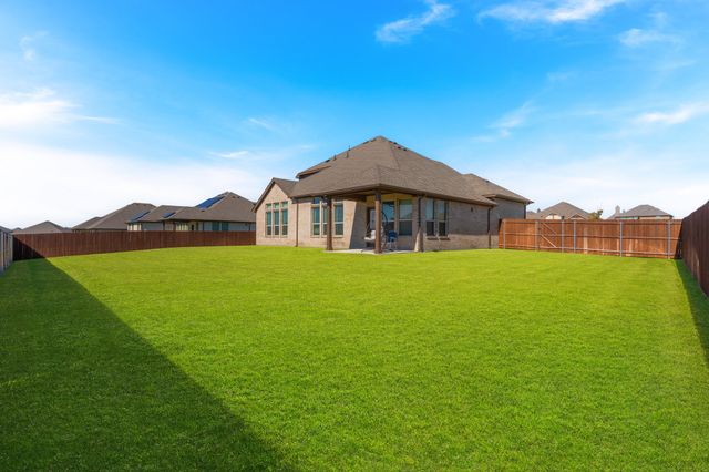 814 Hat Creek Drive, Midlothian, TX 76065