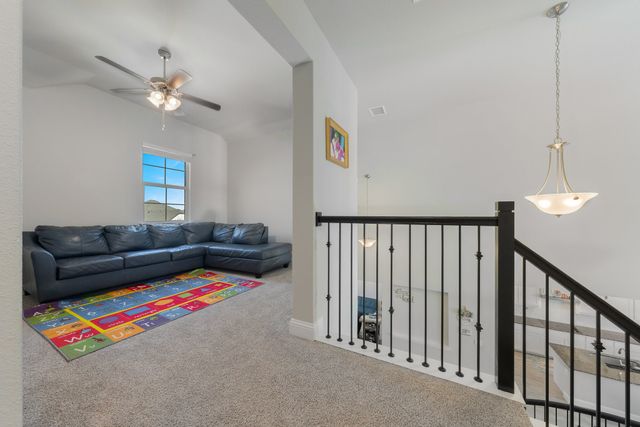 814 Hat Creek Drive, Midlothian, TX 76065