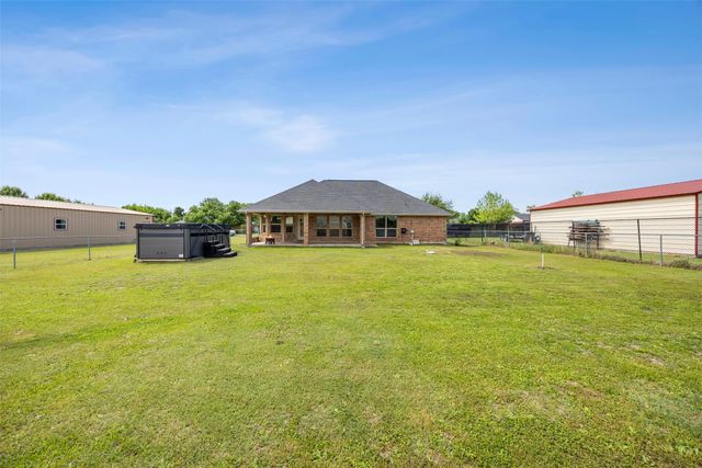 1209 Southview Drive, Waxahachie, TX 75165