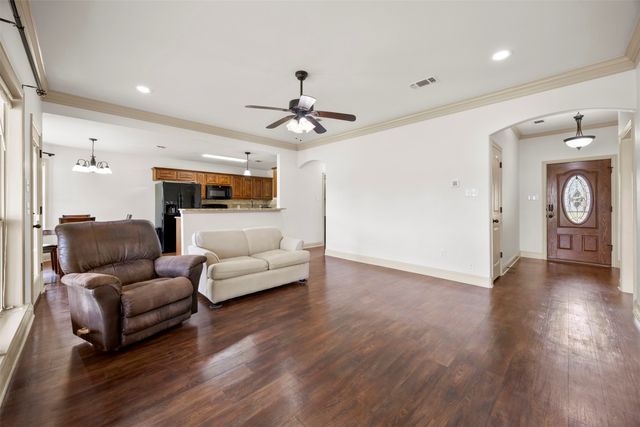 1209 Southview Drive, Waxahachie, TX 75165