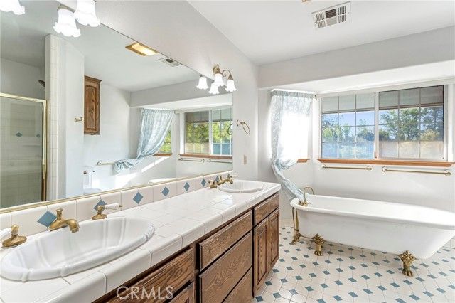 50711 Road 426, Oakhurst, CA 93644