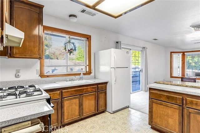 50711 Road 426, Oakhurst, CA 93644