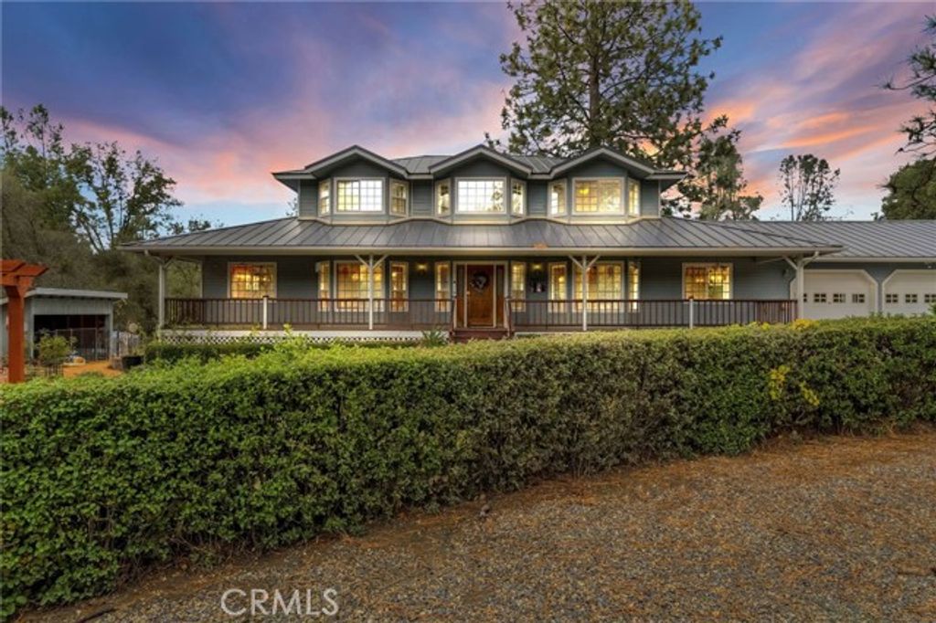 50711 Road 426, Oakhurst, CA 93644