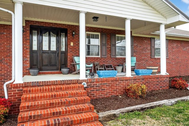 597 Game Ridge Rd, Smithville, TN 37166