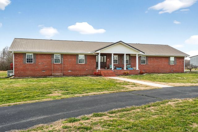 597 Game Ridge Rd, Smithville, TN 37166