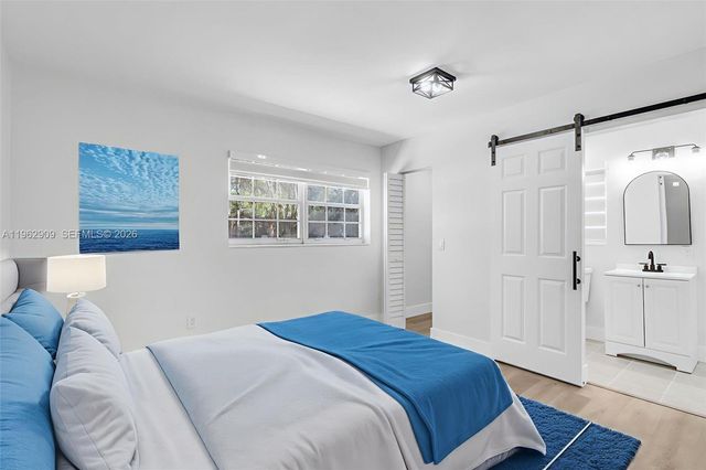 16350 NW 37th Ave, Miami Gardens, FL 33054