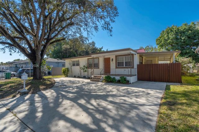 16350 NW 37th Ave, Miami Gardens, FL 33054