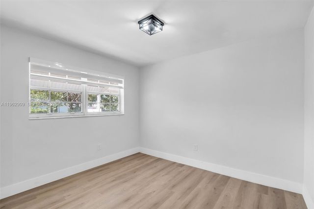 16350 NW 37th Ave, Miami Gardens, FL 33054