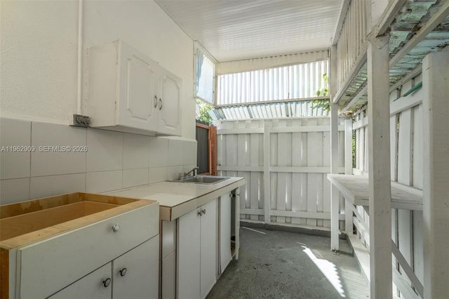 16350 NW 37th Ave, Miami Gardens, FL 33054