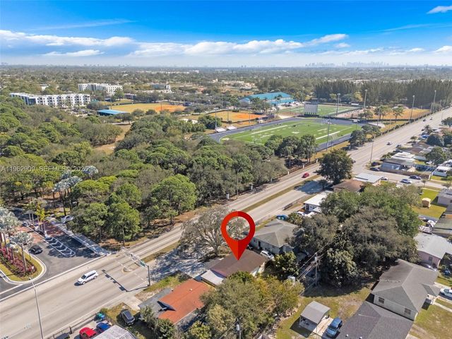 16350 NW 37th Ave, Miami Gardens, FL 33054